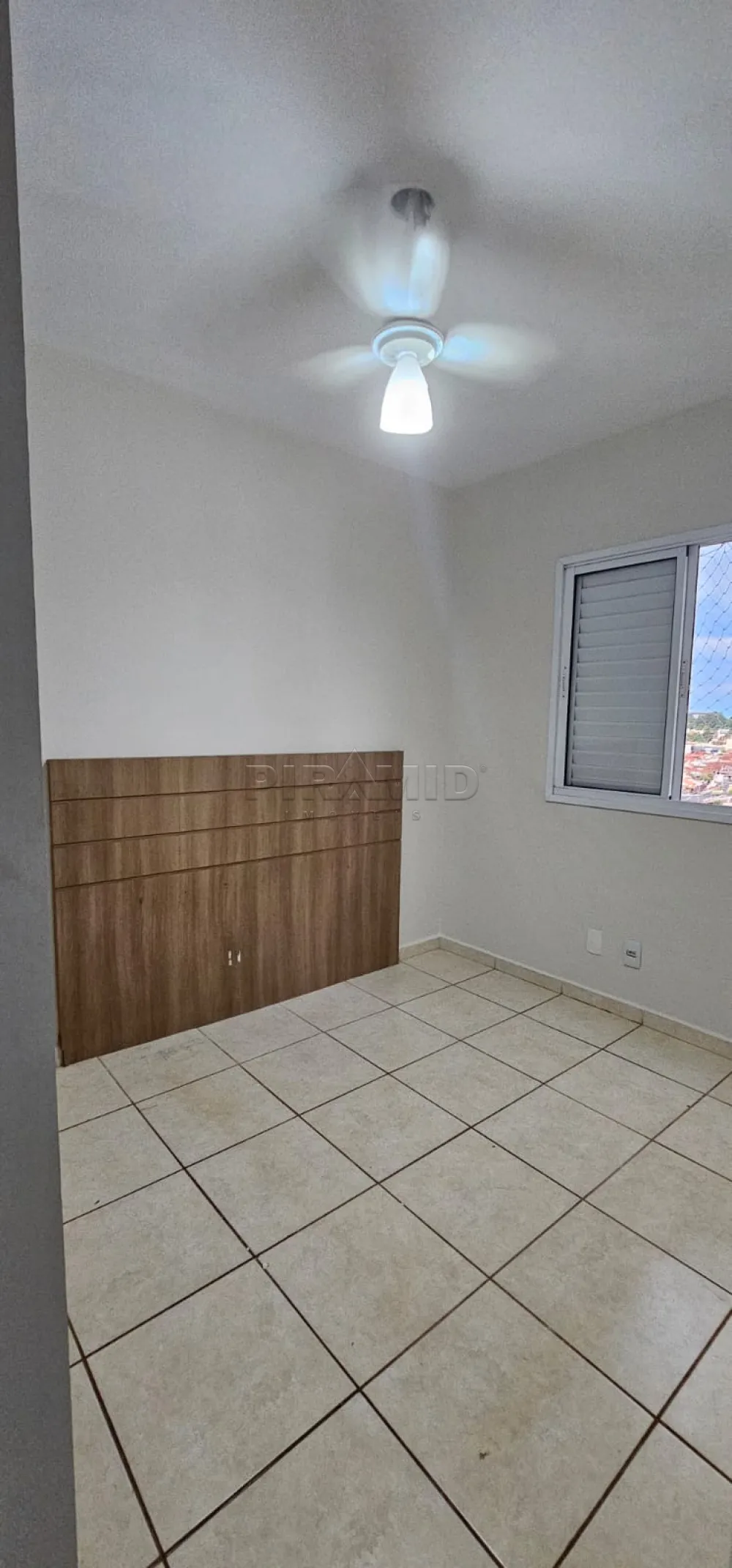 Comprar Apartamento / Padr&atilde;o em Ribeir&atilde;o Preto R$ 219.000,00 - Foto 4