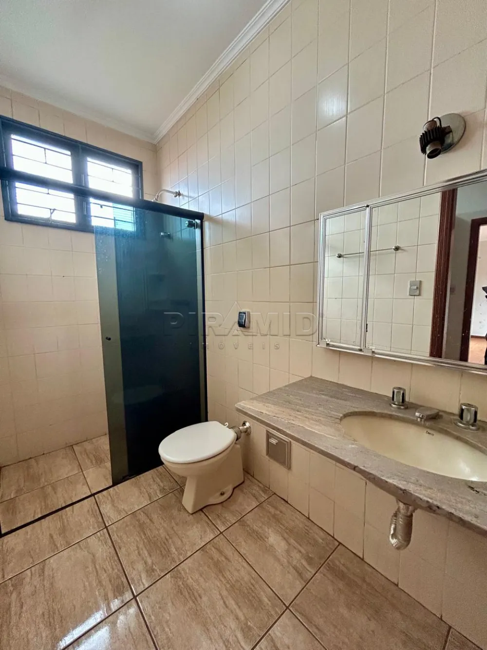 Alugar Casa / Padr&atilde;o em Ribeir&atilde;o Preto R$ 3.000,00 - Foto 22