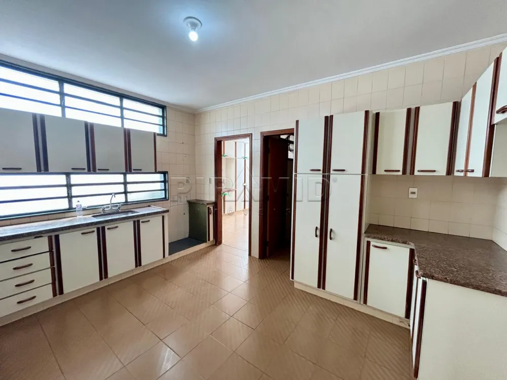 Alugar Casa / Padr&atilde;o em Ribeir&atilde;o Preto R$ 3.000,00 - Foto 29