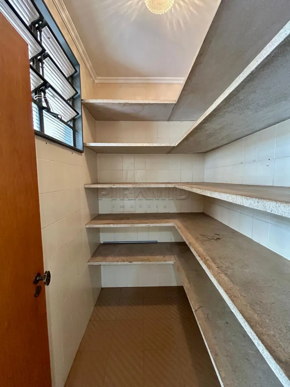 Alugar Casa / Padr&atilde;o em Ribeir&atilde;o Preto R$ 3.000,00 - Foto 32