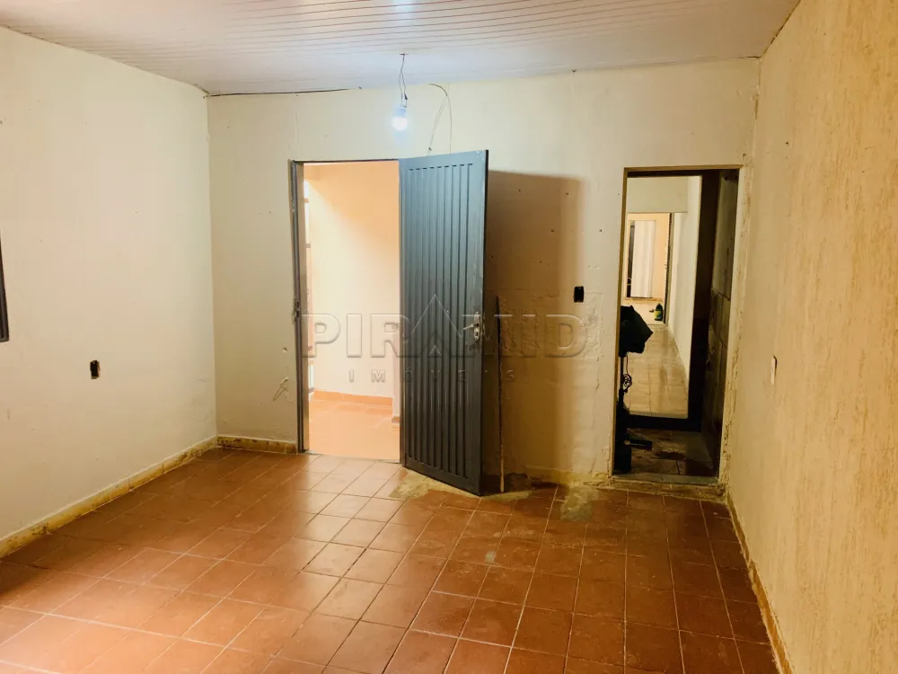 Alugar Casa / Padr&atilde;o em Ribeir&atilde;o Preto R$ 1.500,00 - Foto 4
