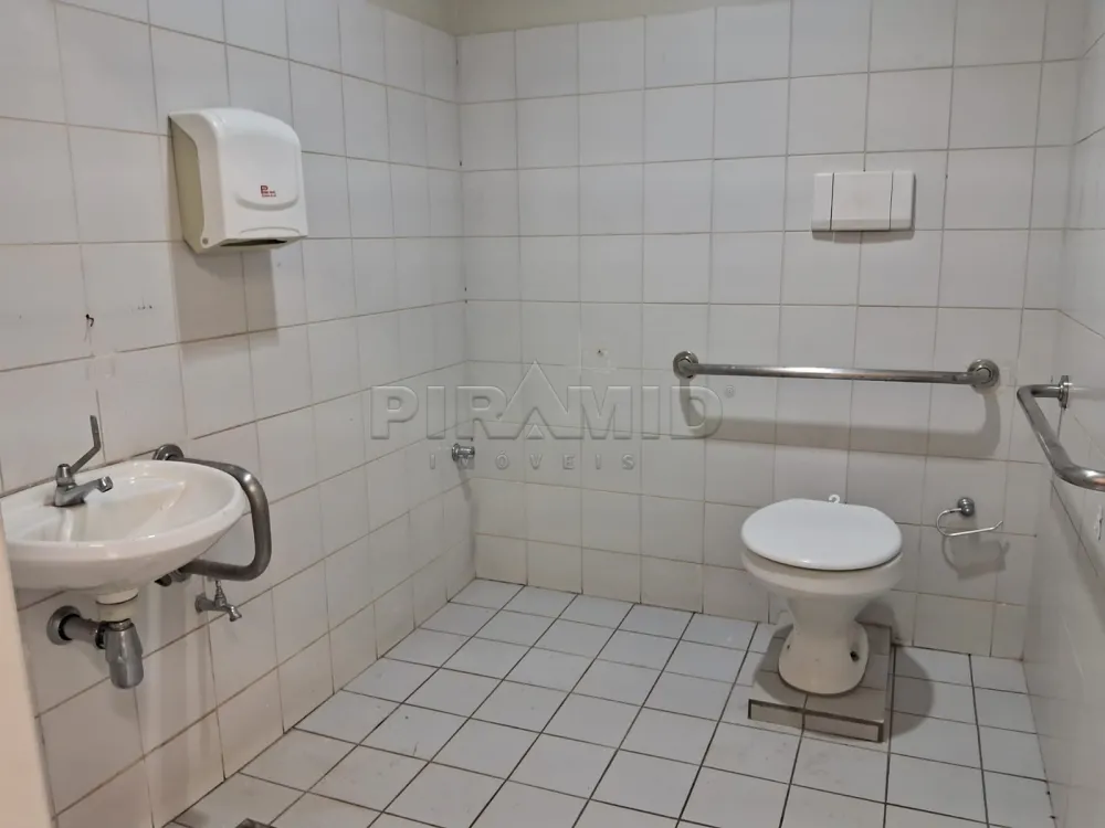 Alugar Comercial / Pr&eacute;dio em Ribeir&atilde;o Preto R$ 18.000,00 - Foto 9