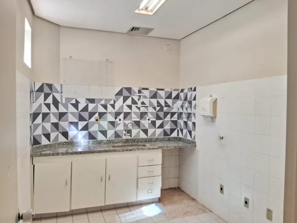 Alugar Comercial / Pr&eacute;dio em Ribeir&atilde;o Preto R$ 18.000,00 - Foto 17