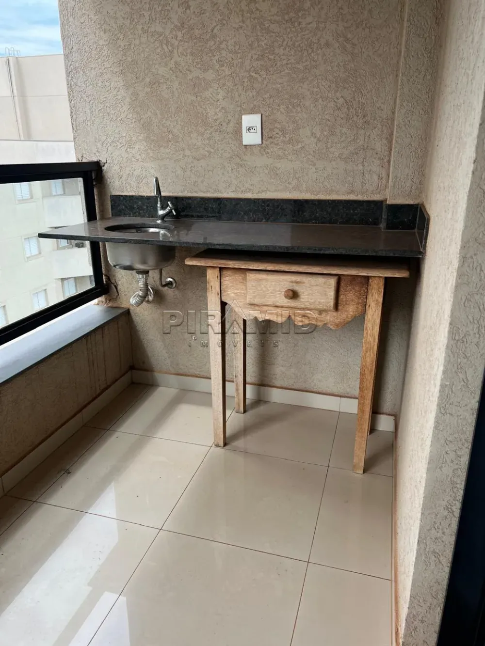 Alugar Apartamento / Kitchnet em Ribeir&atilde;o Preto R$ 1.400,00 - Foto 3