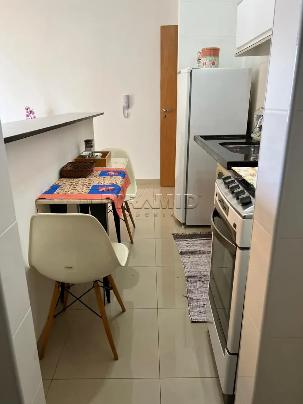Alugar Apartamento / Kitchnet em Ribeir&atilde;o Preto R$ 1.400,00 - Foto 8