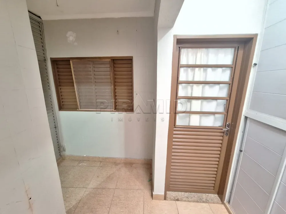 Alugar Casa / Padr&atilde;o em Ribeir&atilde;o Preto R$ 1.700,00 - Foto 13