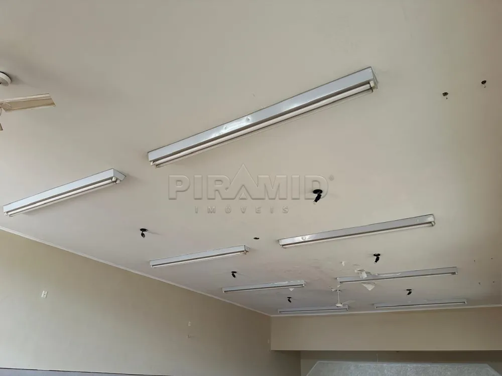 Alugar Comercial / Sal&atilde;o em Ribeir&atilde;o Preto R$ 4.000,00 - Foto 3