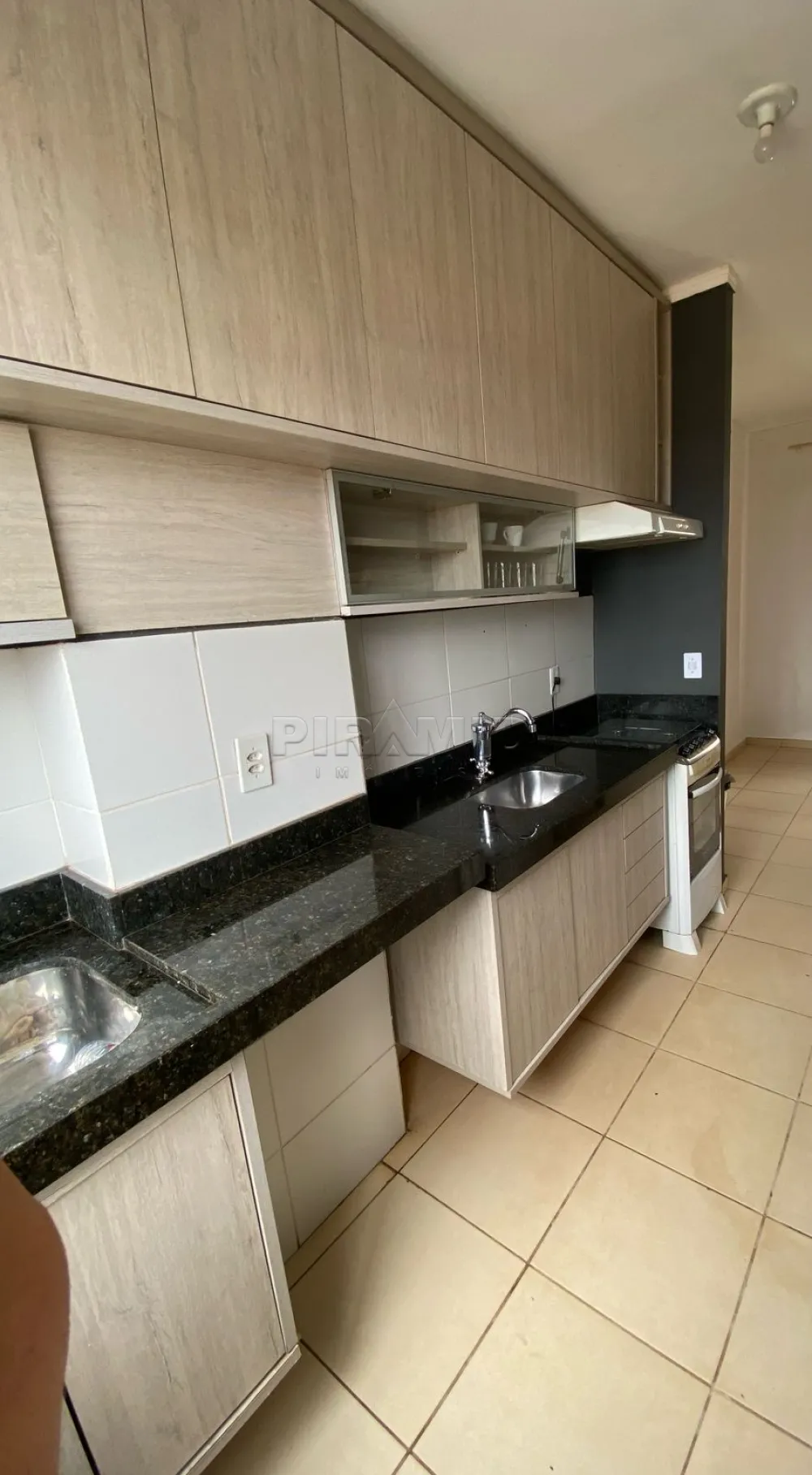 Alugar Apartamento / Padr&atilde;o em Ribeir&atilde;o Preto R$ 1.520,00 - Foto 14