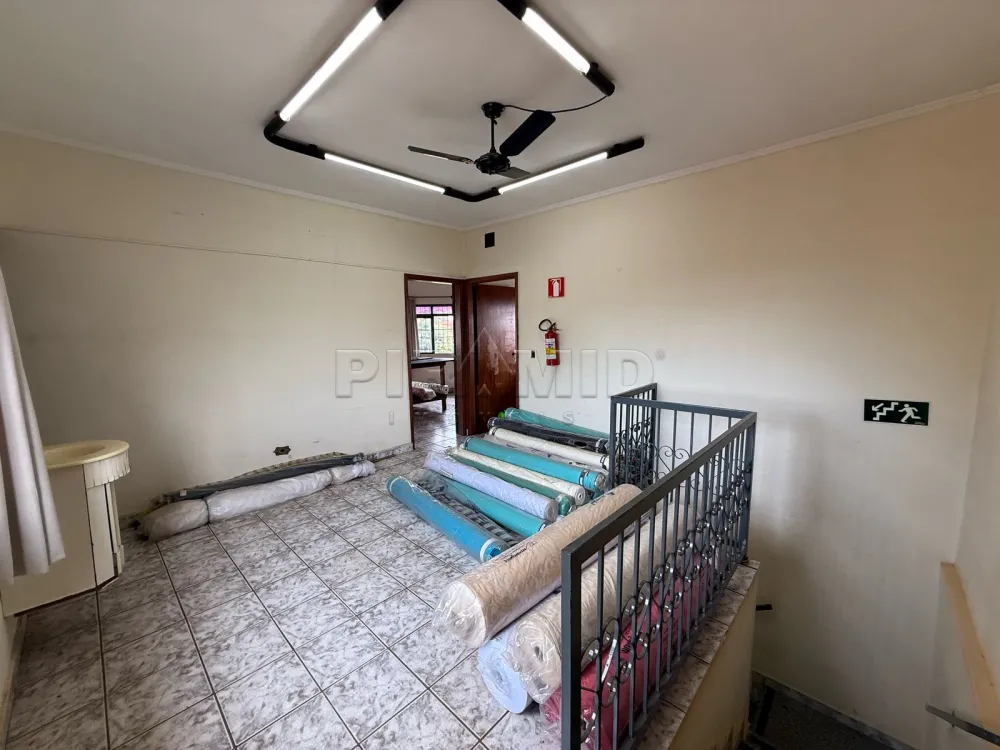 Alugar Comercial / Casa em Ribeir&atilde;o Preto R$ 3.500,00 - Foto 17