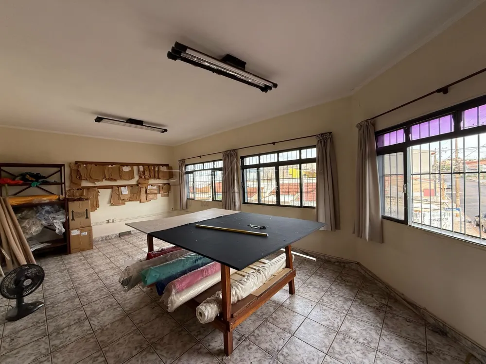 Alugar Comercial / Casa em Ribeir&atilde;o Preto R$ 3.500,00 - Foto 28
