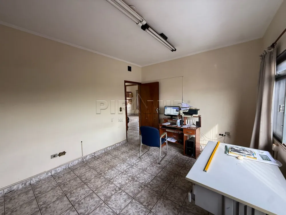 Alugar Comercial / Casa em Ribeir&atilde;o Preto R$ 3.500,00 - Foto 32