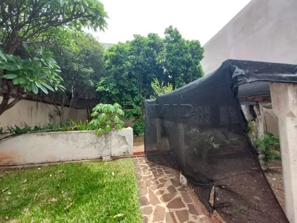 Alugar Casa / Padr&atilde;o em Ribeir&atilde;o Preto R$ 4.500,00 - Foto 17