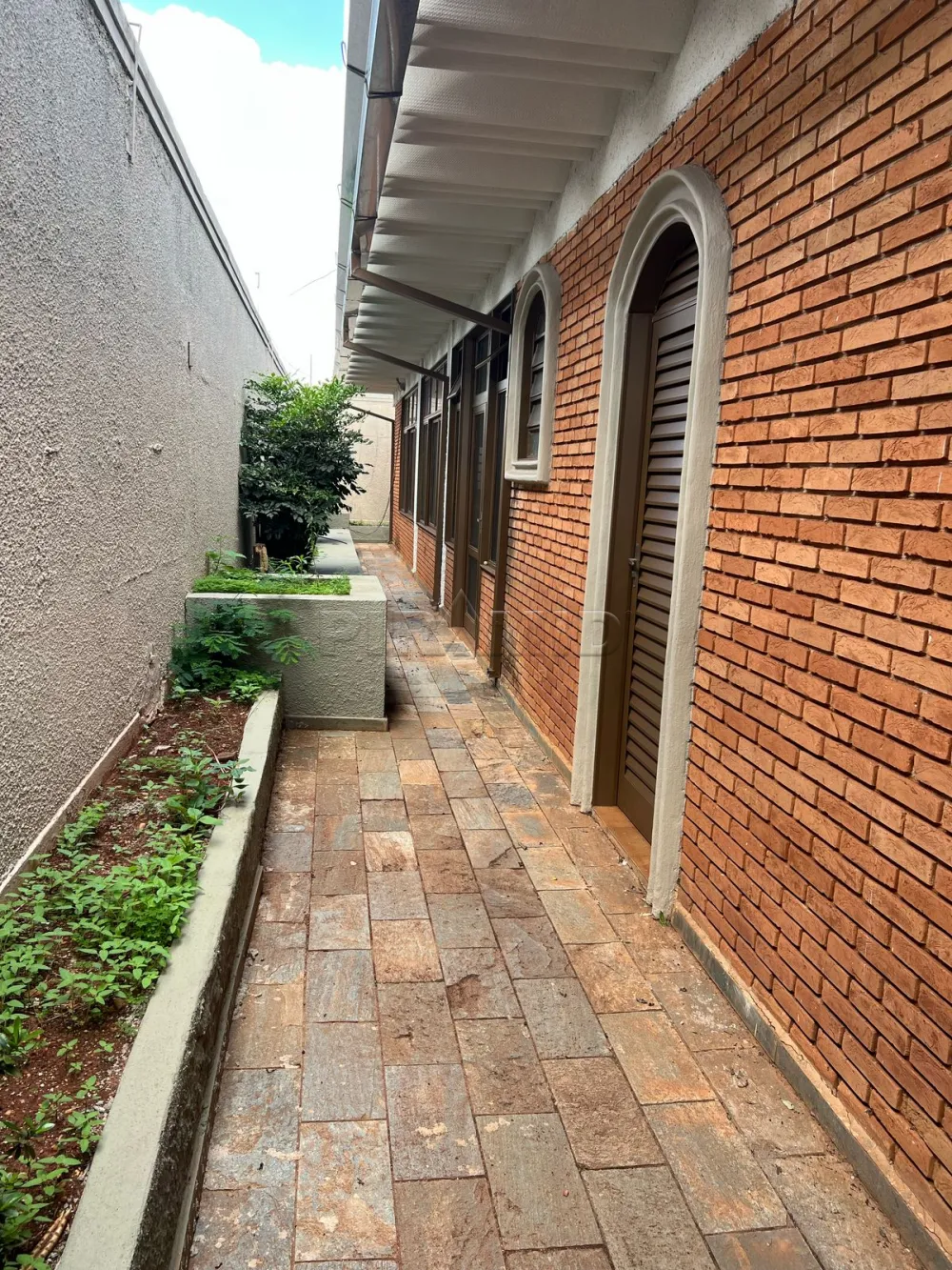 Alugar Comercial / Ponto Comercial em Ribeir&atilde;o Preto R$ 4.500,00 - Foto 15