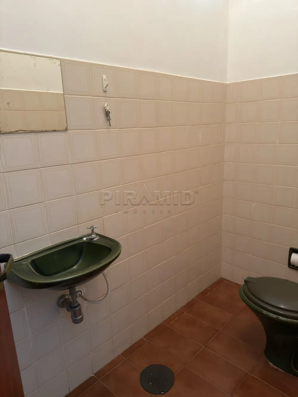 Alugar Comercial / Sal&atilde;o em Ribeir&atilde;o Preto R$ 3.300,00 - Foto 9