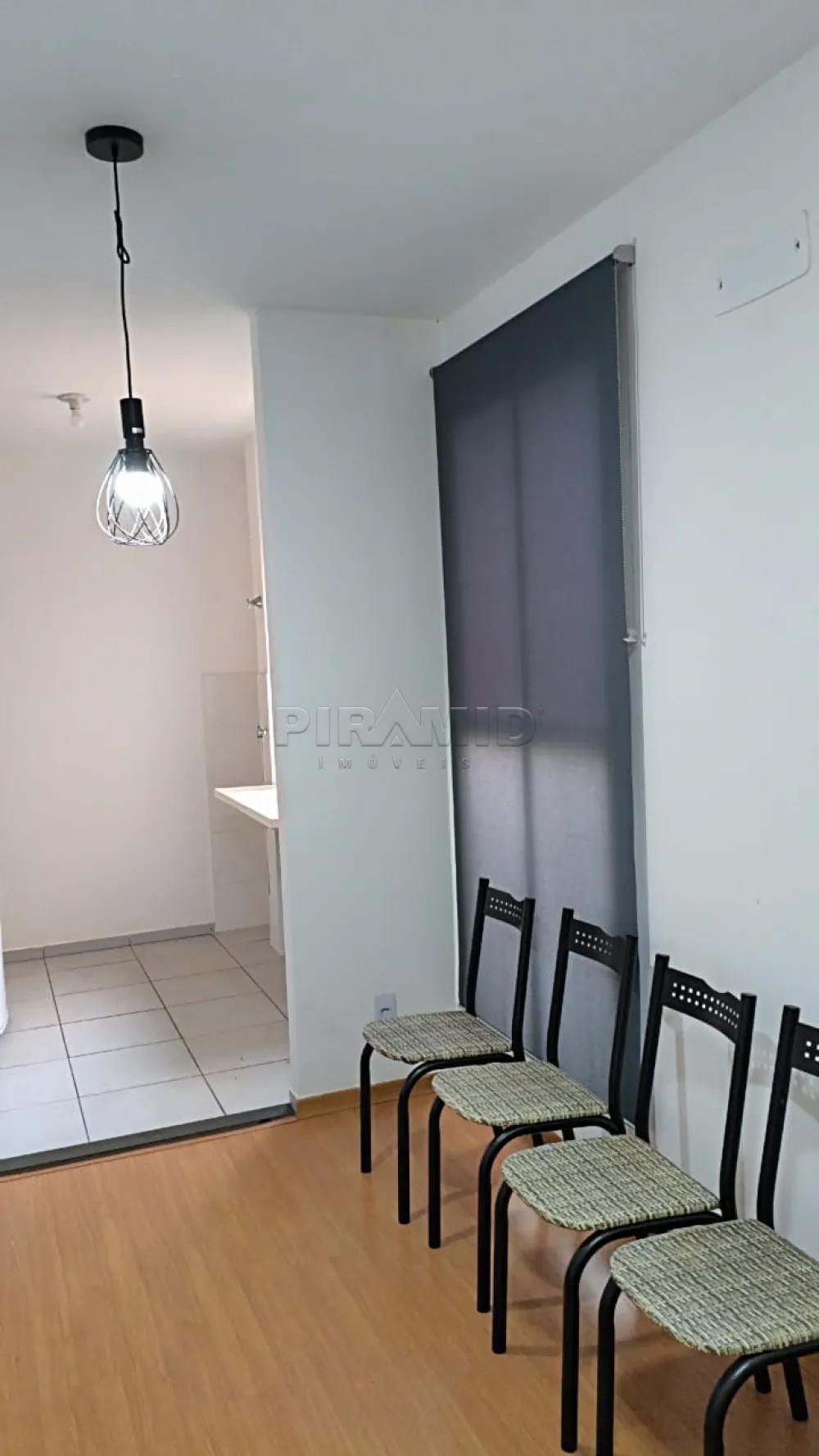 Alugar Apartamento / Padr&atilde;o em Ribeir&atilde;o Preto R$ 1.200,00 - Foto 2