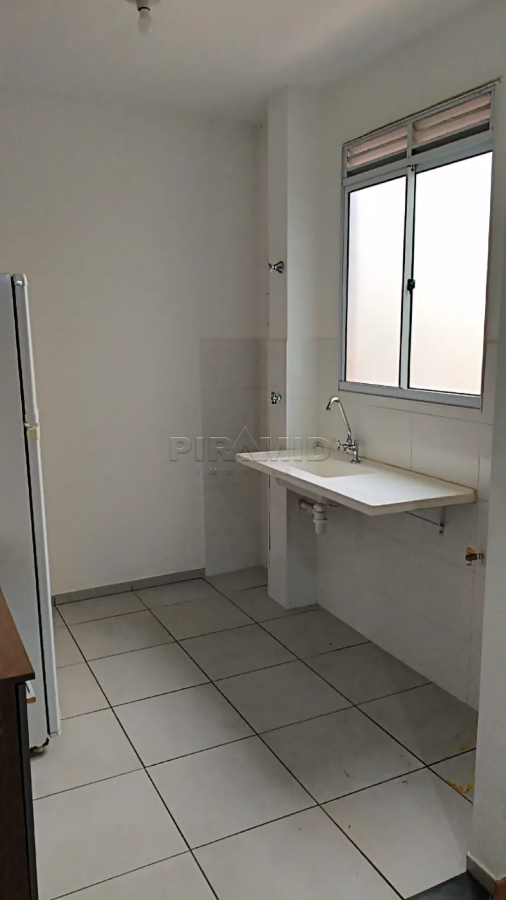 Alugar Apartamento / Padr&atilde;o em Ribeir&atilde;o Preto R$ 1.200,00 - Foto 8