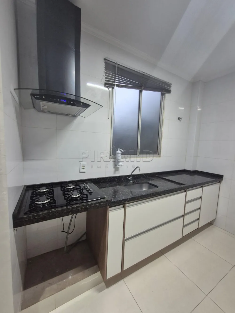 Alugar Apartamento / Padr&atilde;o em Ribeir&atilde;o Preto R$ 1.300,00 - Foto 11
