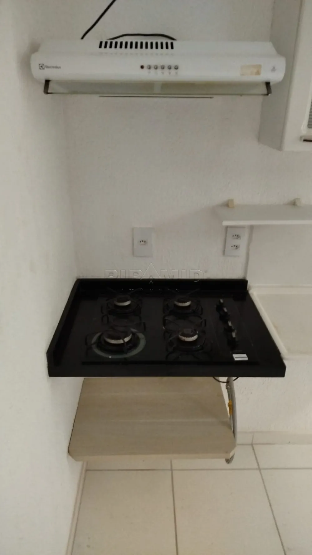 Alugar Apartamento / Padr&atilde;o em Ribeir&atilde;o Preto R$ 900,00 - Foto 8