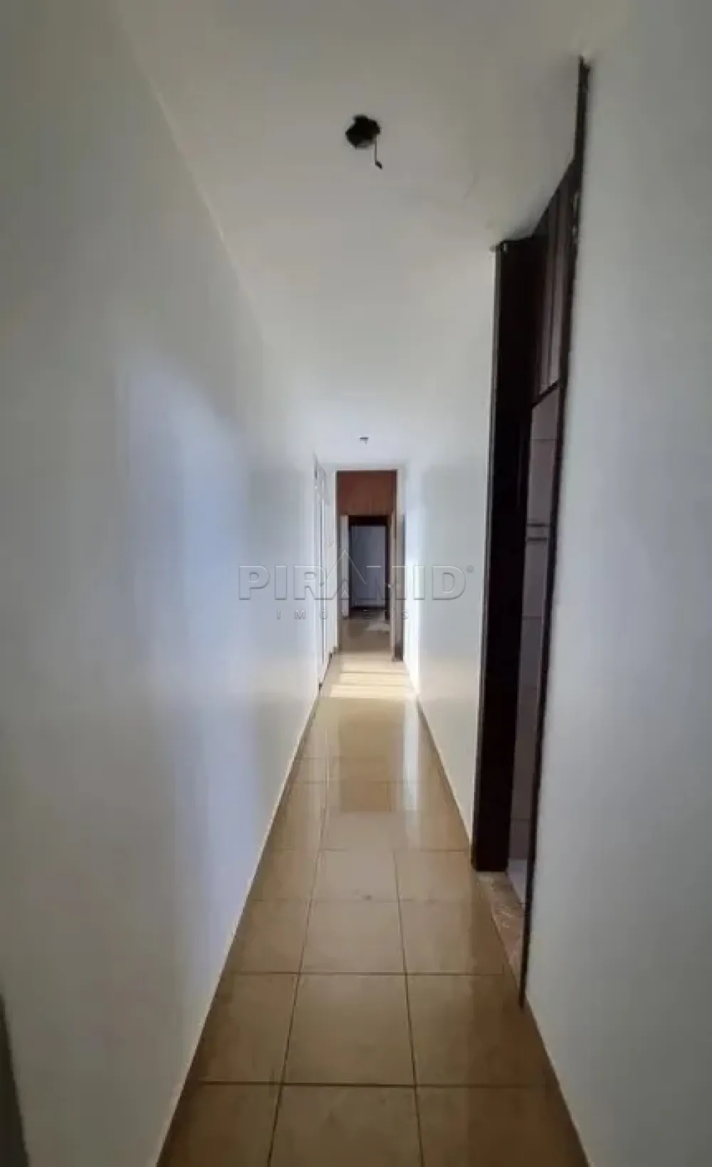 Alugar Casa / Padr&atilde;o em Ribeir&atilde;o Preto R$ 4.100,00 - Foto 5