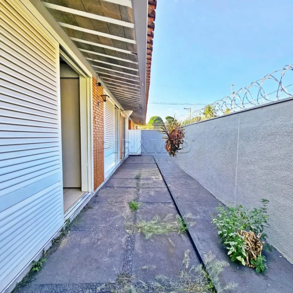 Alugar Casa / Padr&atilde;o em Ribeir&atilde;o Preto R$ 6.500,00 - Foto 18