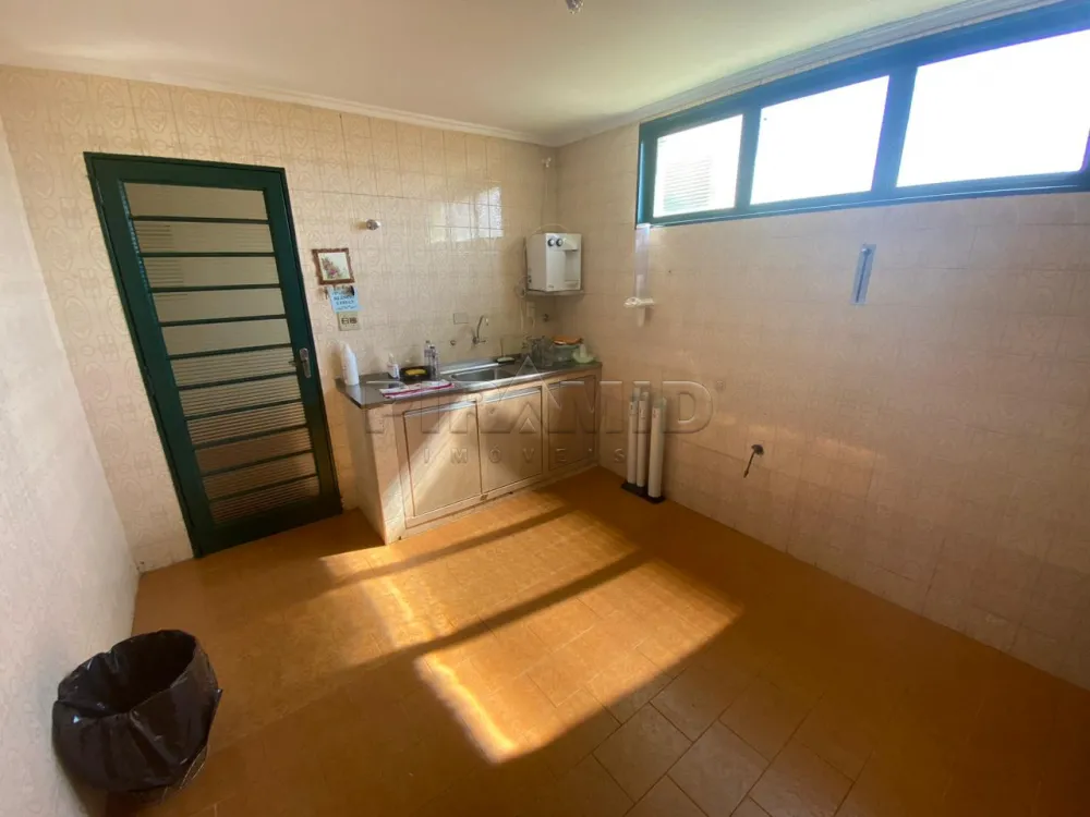 Alugar Casa / Padr&atilde;o em Ribeir&atilde;o Preto R$ 4.100,00 - Foto 14