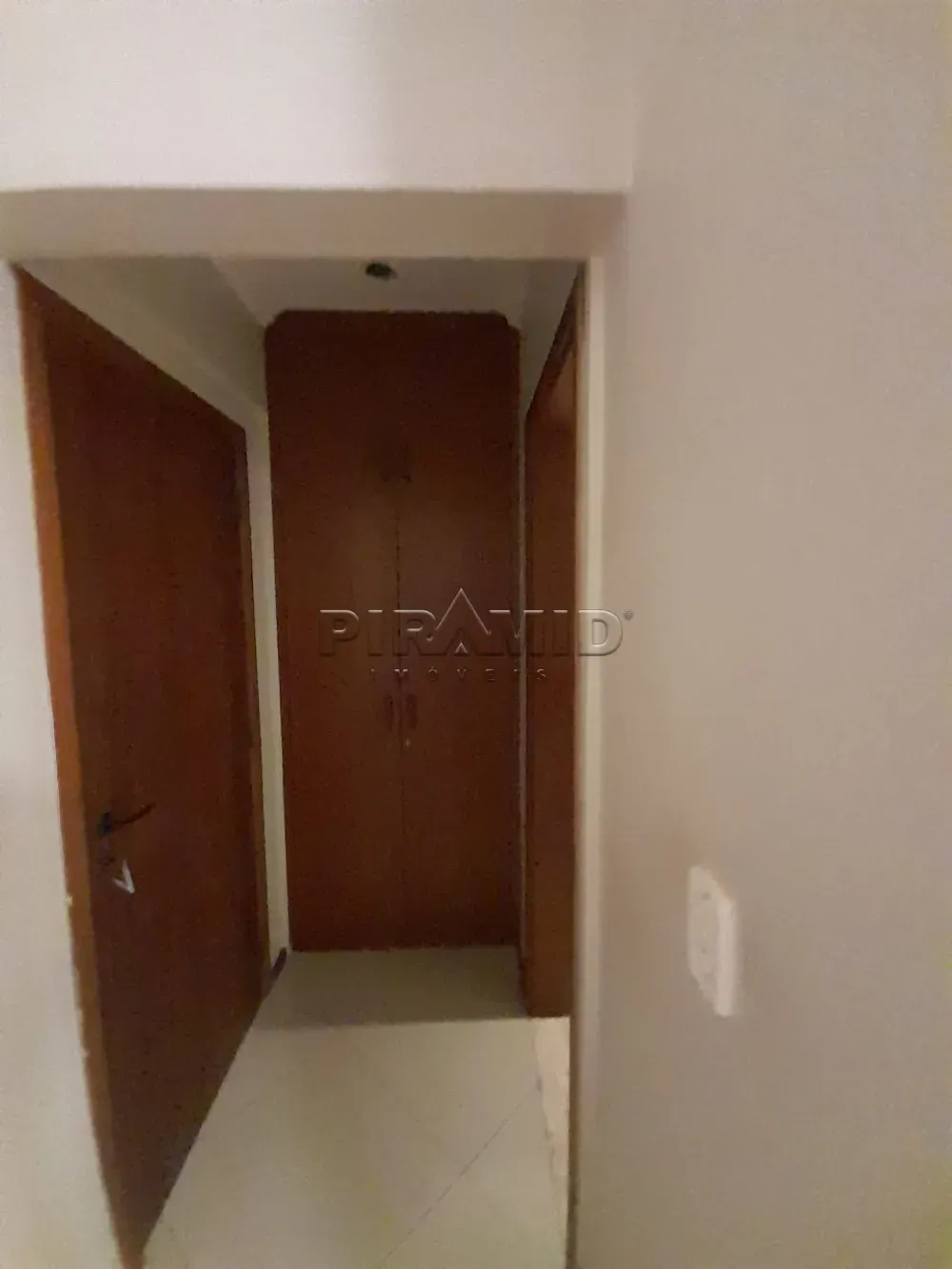 Alugar Apartamento / Padr&atilde;o em Ribeir&atilde;o Preto R$ 2.200,00 - Foto 15