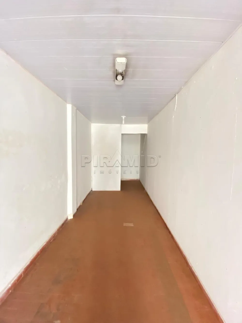 Alugar Comercial / Sal&atilde;o em Ribeir&atilde;o Preto R$ 2.200,00 - Foto 1