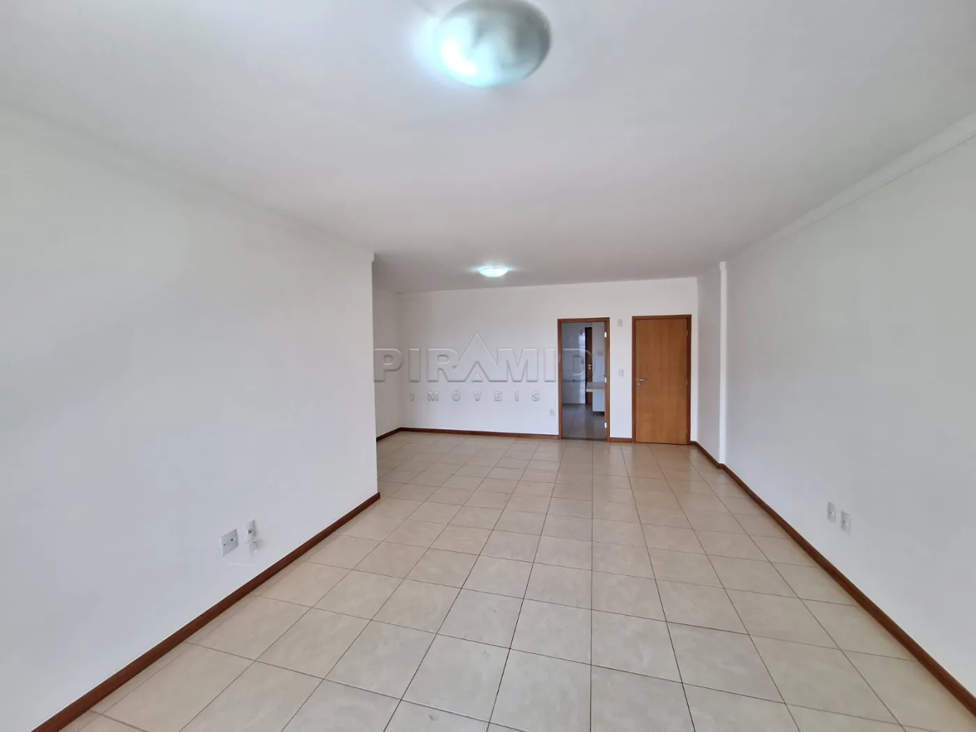 Alugar Apartamento / Padr&atilde;o em Ribeir&atilde;o Preto R$ 4.600,00 - Foto 2