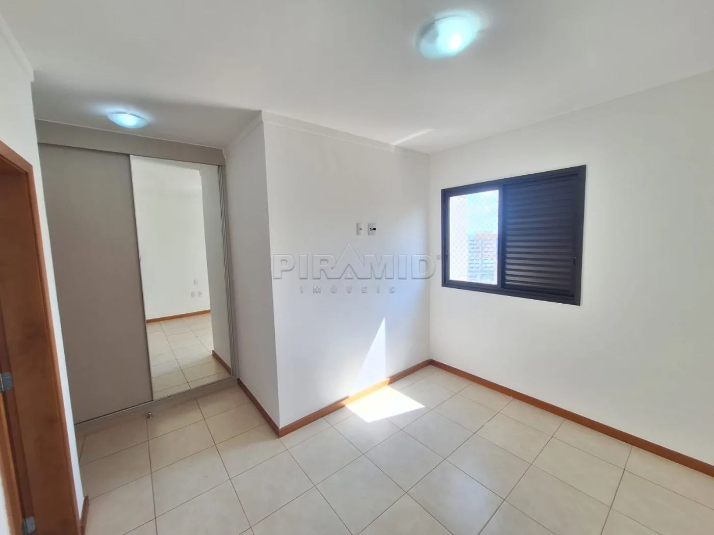 Alugar Apartamento / Padr&atilde;o em Ribeir&atilde;o Preto R$ 4.600,00 - Foto 14