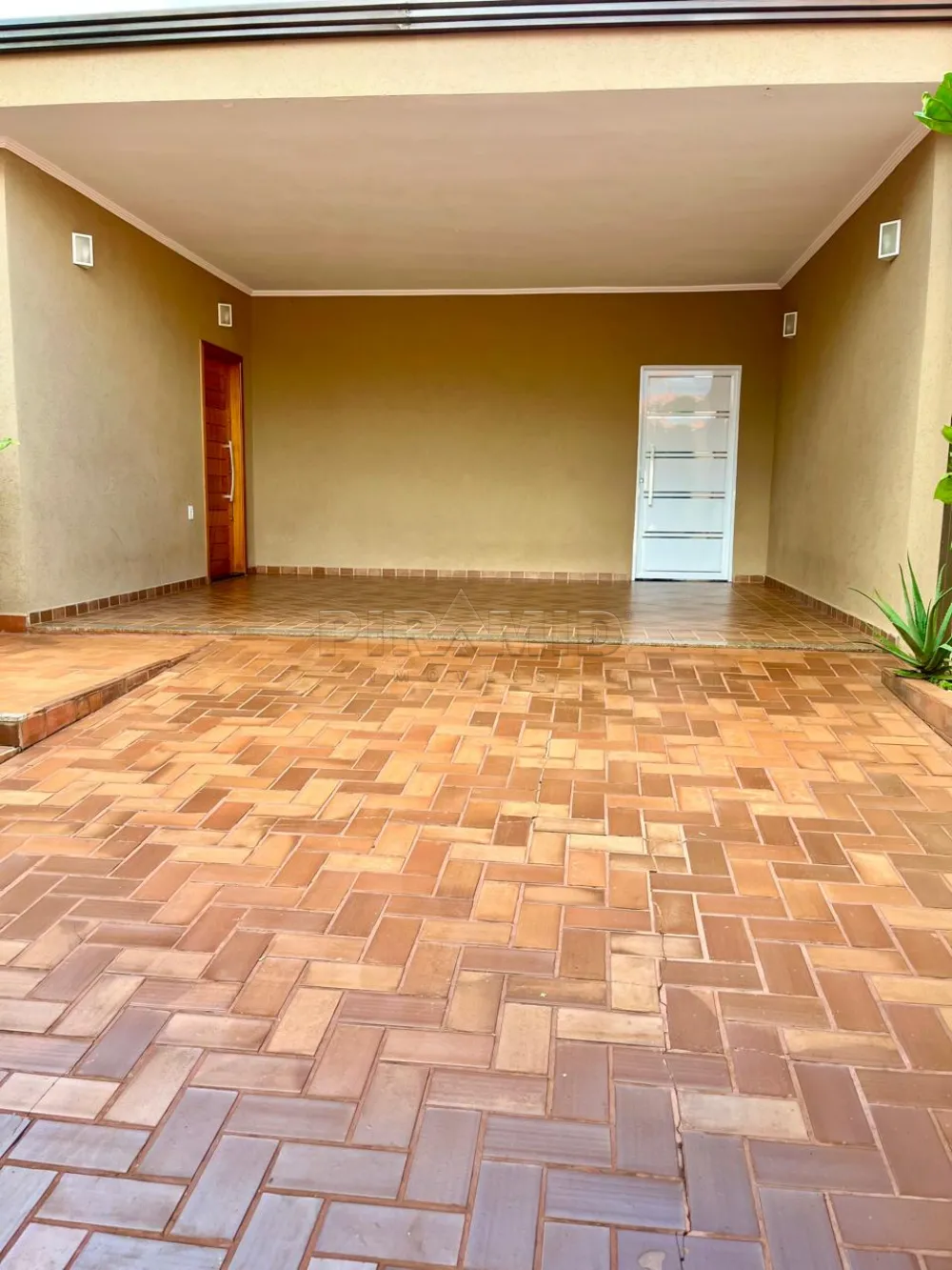 Comprar Casa / Padr&atilde;o em Ribeir&atilde;o Preto R$ 520.000,00 - Foto 3
