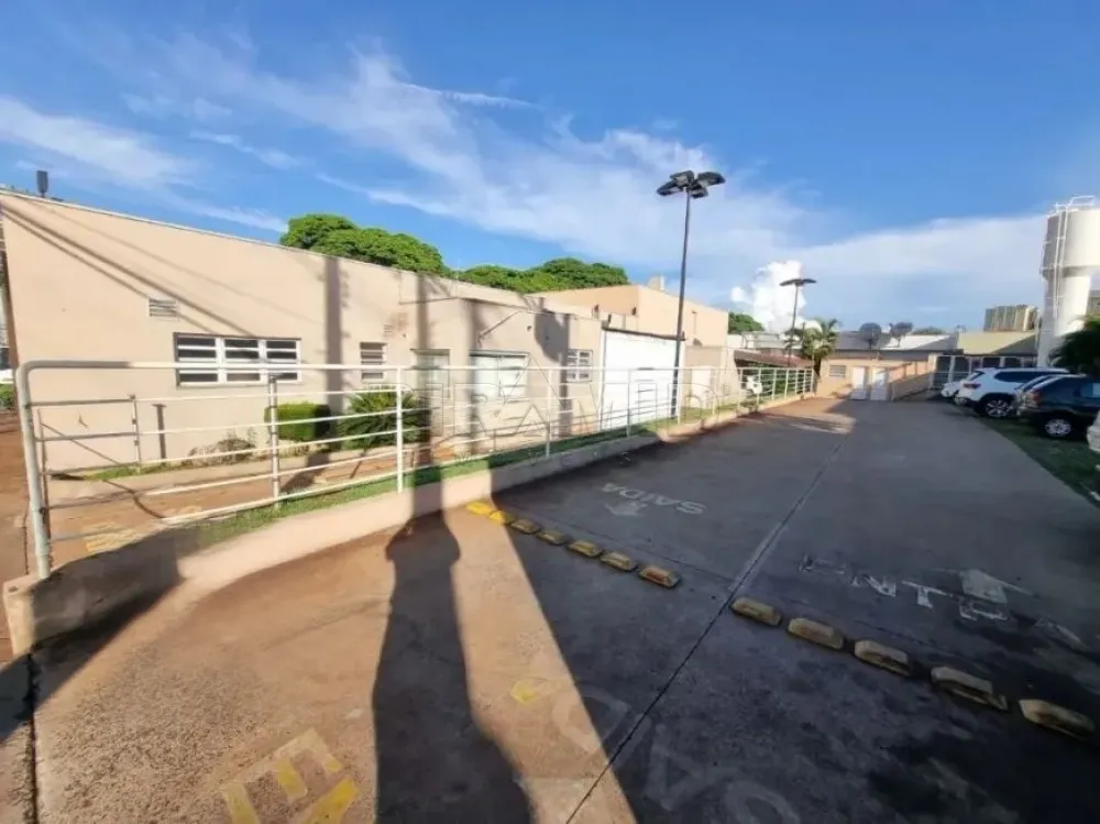 Alugar Comercial / Sal&atilde;o em Ribeir&atilde;o Preto R$ 48.000,00 - Foto 14