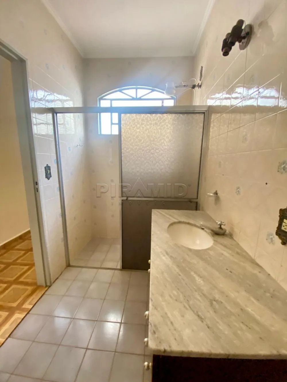 Alugar Casa / Padr&atilde;o em Ribeir&atilde;o Preto R$ 3.200,00 - Foto 9