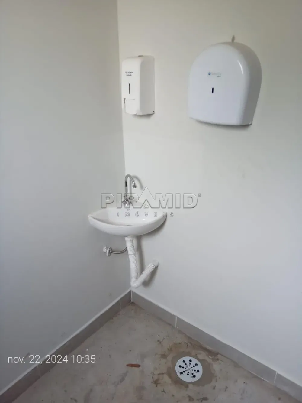 Alugar Comercial / Sala em Ribeir&atilde;o Preto R$ 2.100,00 - Foto 9