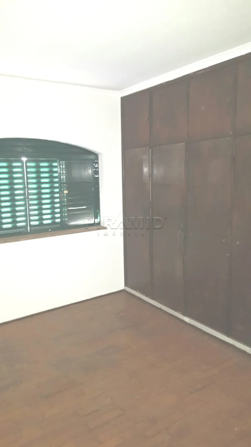 Alugar Casa / Padr&atilde;o em Ribeir&atilde;o Preto R$ 2.000,00 - Foto 4