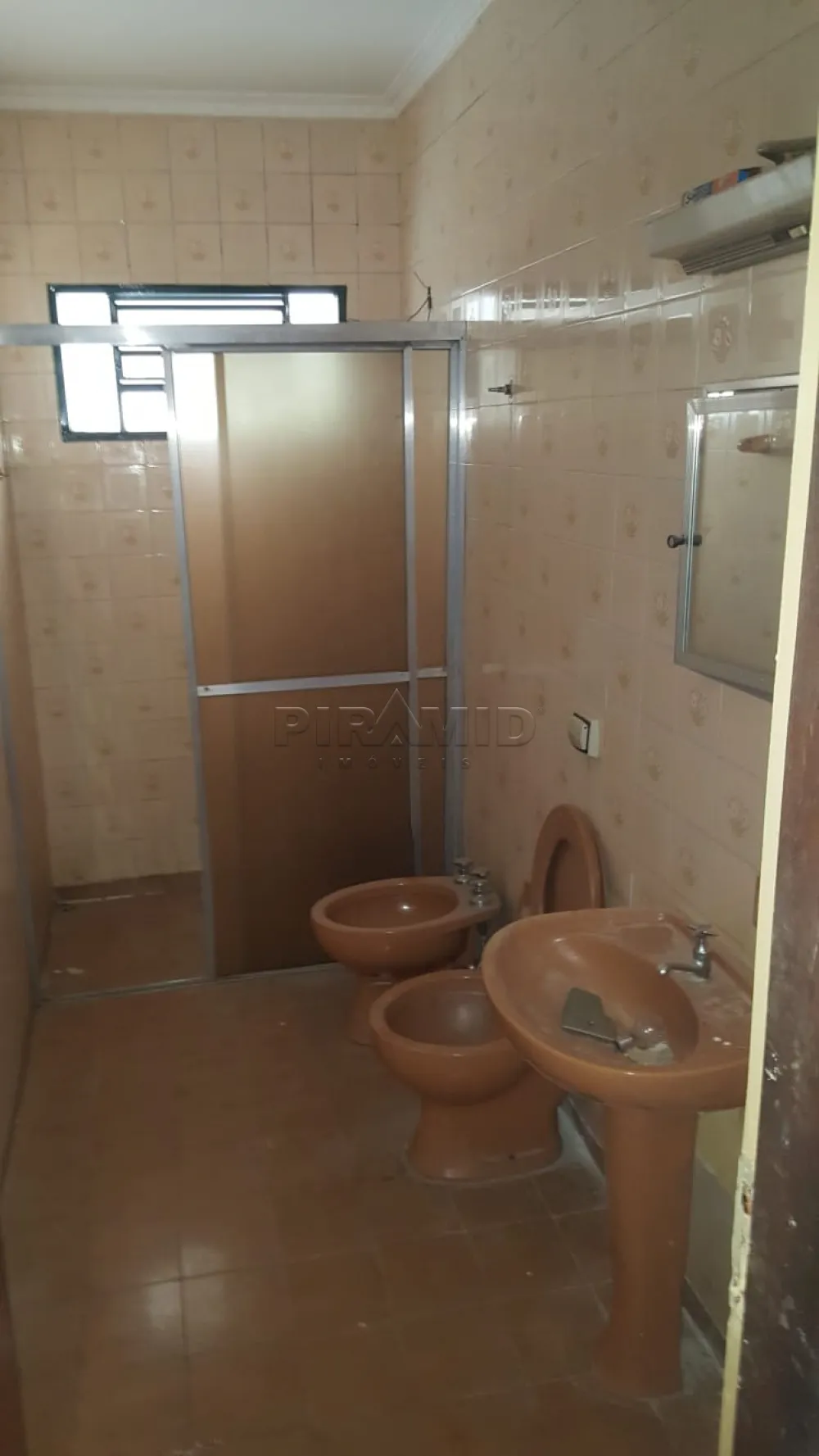 Alugar Casa / Padr&atilde;o em Ribeir&atilde;o Preto R$ 2.000,00 - Foto 9