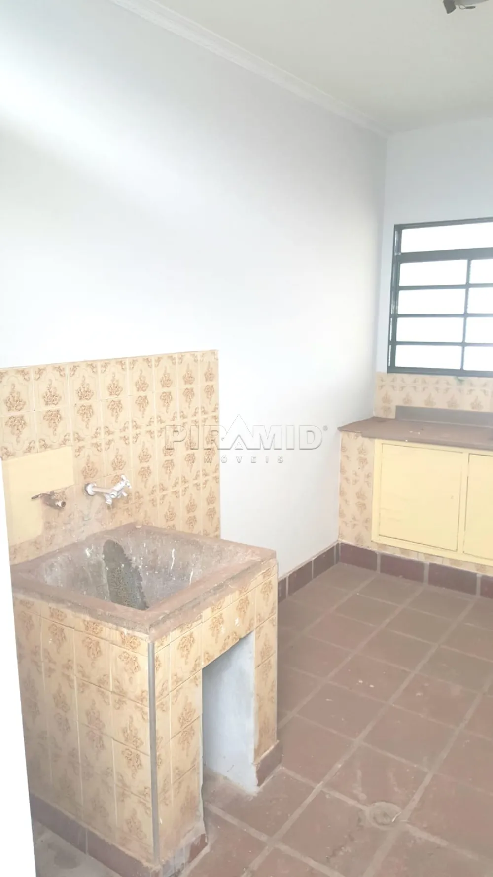 Alugar Casa / Padr&atilde;o em Ribeir&atilde;o Preto R$ 2.000,00 - Foto 14