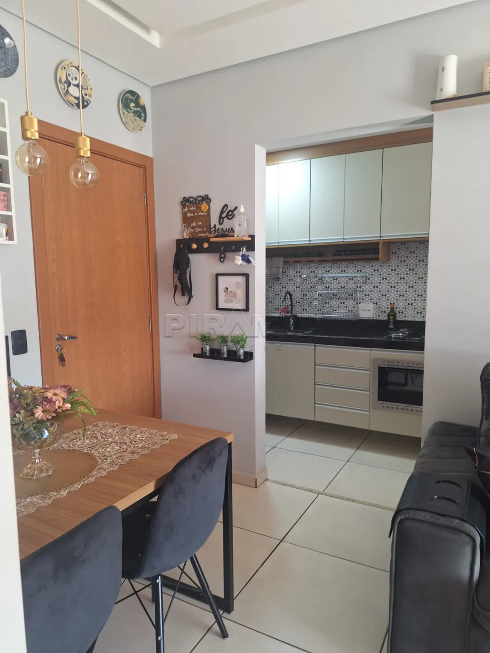 Alugar Apartamento / Padr&atilde;o em Ribeir&atilde;o Preto R$ 1.900,00 - Foto 17