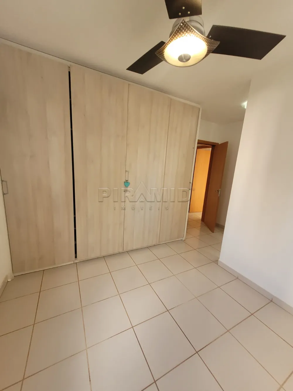 Comprar Apartamento / Padr&atilde;o em Ribeir&atilde;o Preto R$ 700.000,00 - Foto 16