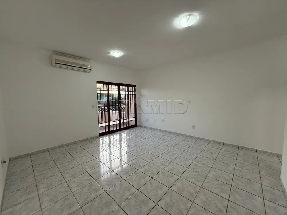Alugar Apartamento / Padr&atilde;o em Ribeir&atilde;o Preto R$ 1.850,00 - Foto 3