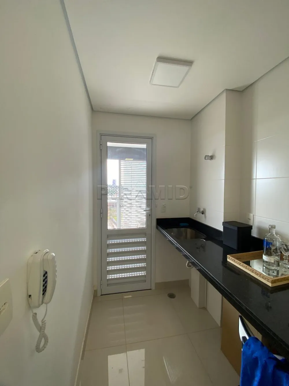 Alugar Apartamento / Padr&atilde;o em Ribeir&atilde;o Preto R$ 2.200,00 - Foto 9