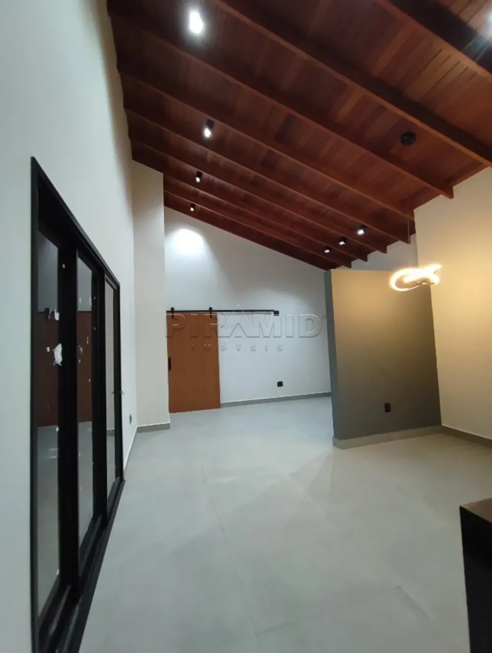 Comprar Casa / Padr&atilde;o em Cravinhos R$ 690.000,00 - Foto 3