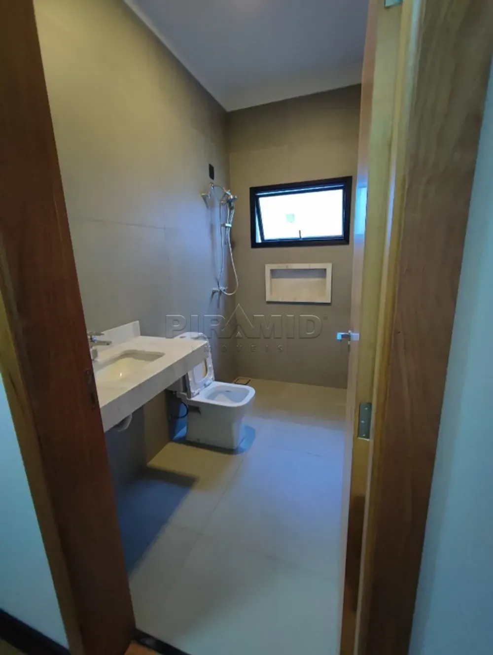 Comprar Casa / Padr&atilde;o em Cravinhos R$ 690.000,00 - Foto 4