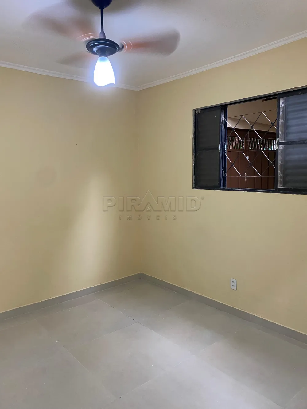 Comprar Casa / Padr&atilde;o em Ribeir&atilde;o Preto R$ 260.000,00 - Foto 9