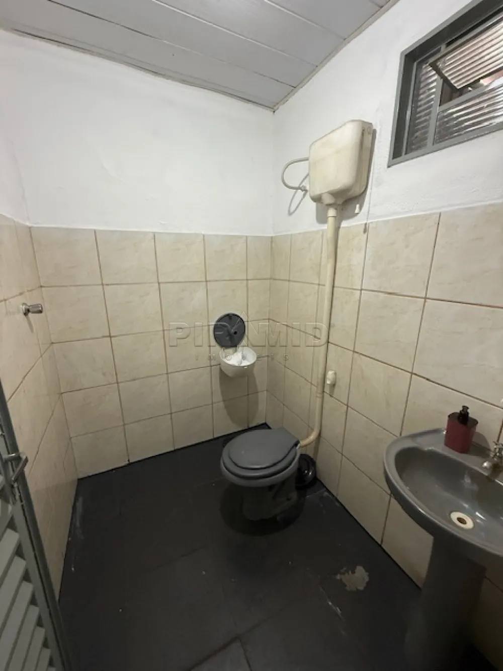 Alugar Comercial / Galp&atilde;o  Barrac&atilde;o em Ribeir&atilde;o Preto R$ 8.500,00 - Foto 20