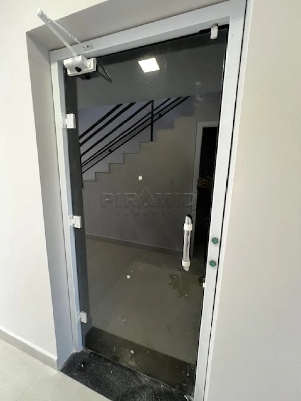 Alugar Comercial / Pr&eacute;dio em Ribeir&atilde;o Preto R$ 6.500,00 - Foto 13