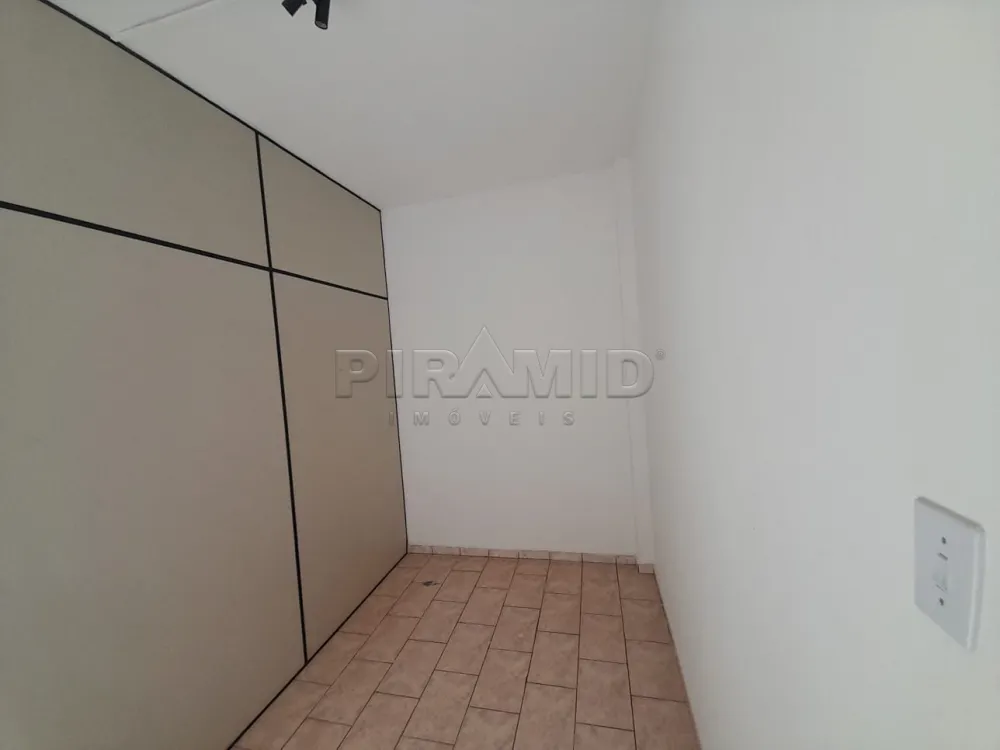 Alugar Comercial / Sala em Ribeir&atilde;o Preto R$ 800,00 - Foto 1