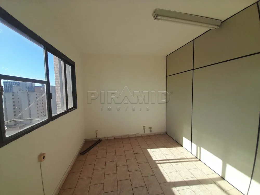 Alugar Comercial / Sala em Ribeir&atilde;o Preto R$ 800,00 - Foto 4