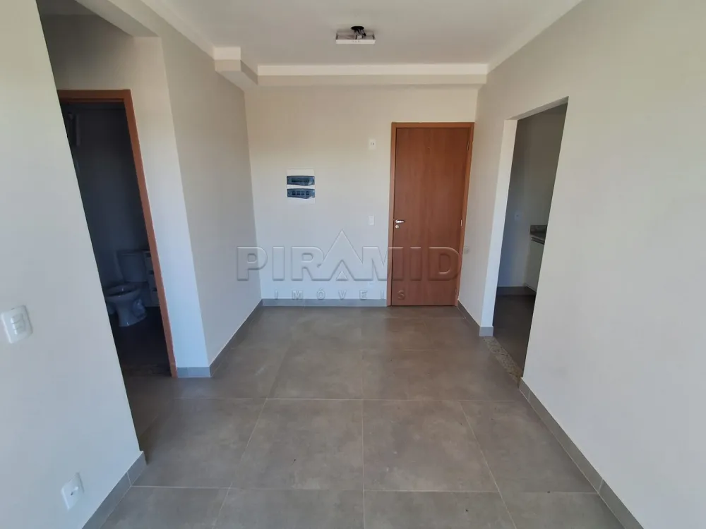 Alugar Apartamento / Padr&atilde;o em Ribeir&atilde;o Preto R$ 1.600,00 - Foto 3