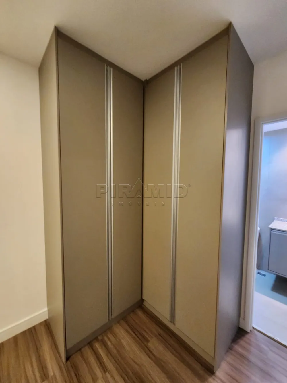 Alugar Apartamento / Padr&atilde;o em Ribeir&atilde;o Preto R$ 4.500,00 - Foto 11