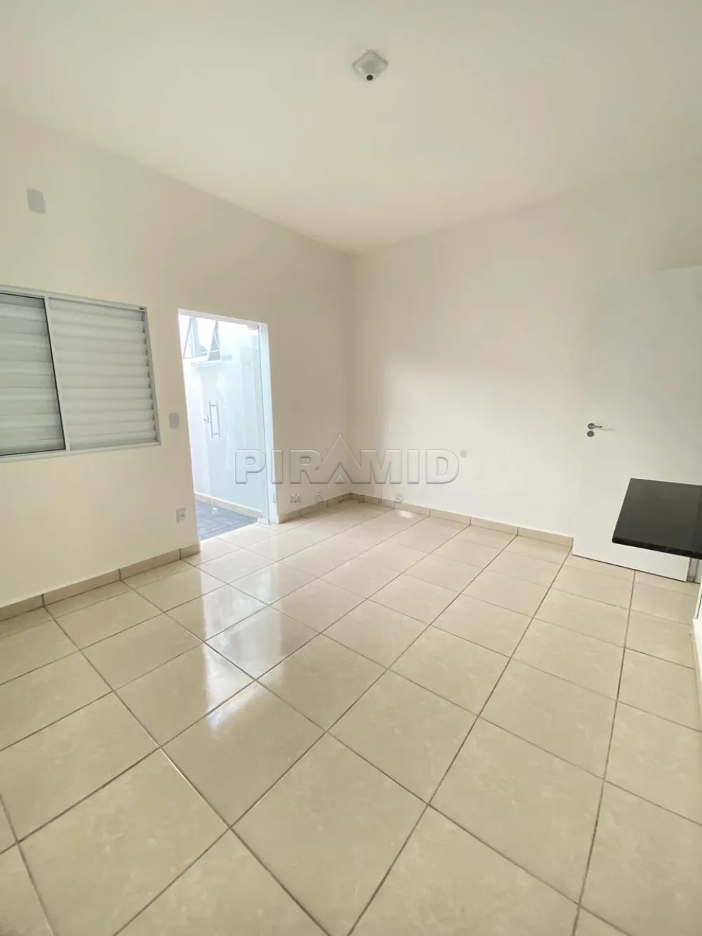 Alugar Comercial / Sala em Ribeir&atilde;o Preto R$ 1.300,00 - Foto 3